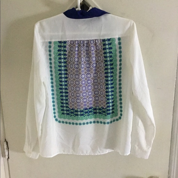 Long sleeves  half way button down shirt - Picture 7 of 12